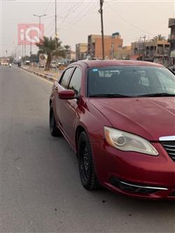 كرايسلر 200